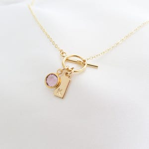 Collier avec pierre de naissance et initiales | Collier avec fermoir à bascule | Collier lettre personnalisé | Collier prénom cadeau pour maman