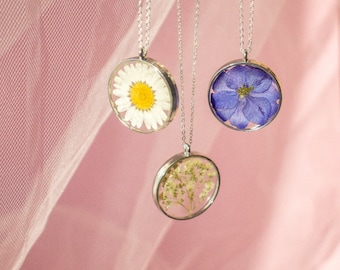Silber Gepresste Blumen Halskette | Getrocknete Blumen Schmuck | Echte Blumen Halskette | Gänseblümchen-Halskette | Brautjungfer Schmuck