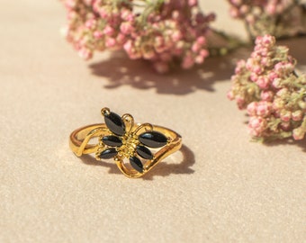 Pre-Owned Onyx Butterfly Ring | Size 9.5