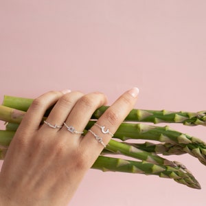 Initial Chain Ring Sterling Silver Personalized Ring Silver Monogram Ring Dainty Stacking Ring Minimalist Ring Mothers Day Gift image 4