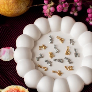 Pendentif lettre initiale complémentaire | Pendentif lettre bulle
