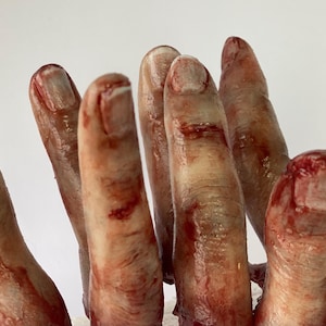 Handmade Realistic Silicone Bloody Severed Fingers