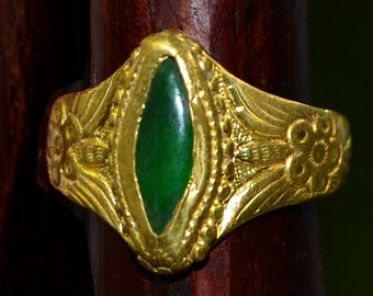 Antique Qing Dynasty 24k Gold Old Mine Navette JADEITE RING Adjustable size 4