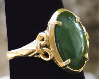 Estate Vintage JADEITE Oval Cabochon 14k Gold YLK tamaño 6 1/4