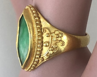 Antique Chinese Qing Dynasty 22k Gold Navette JADEITE RING size 6