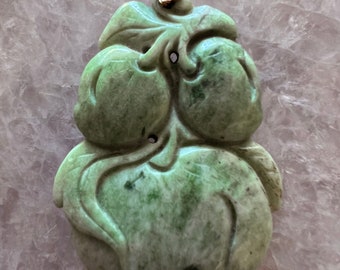 Finca Antigua Mina Antigua CALABAZA y Fruta Tallada a Mano COLGANTE DE JADEÍTA