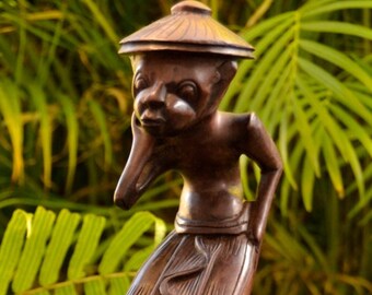 Collectible Vintage 2 level ROSE WOOD African Statue 16 5/8" X 4"