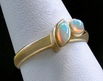 Estate Etíope WELO Superior High Flash OPALS 14k 585 Oro sz 6.5 CG Hallmark