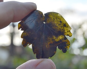Antique Translucent Nephrite JADE Maple LEAF PENDANT