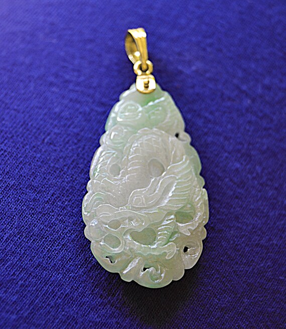 Old jade jewelry deals