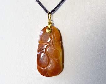 Rare Vintage Chinese Opaque Red Gourds JADE JADEITE  PENDANT 18K Gold