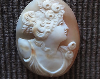 Antique GODDESS w Flores CAMEO Shell unset Alto Relieve Tallado a Mano