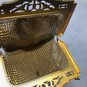 Vintage WHITING y DAVIS esmalte dorado MESH Bag/Purse imagen 3