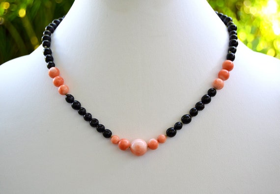 Estate New Hawaii Deep Sea Pink and Black CORAL G… - image 1