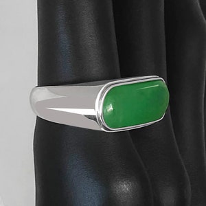 Estate Green SADDLE JADEITE Cabochon Men&#39;s RING 14K 585 White Gold size 10 1/4