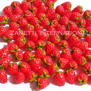 100 Puppenhaus Miniatur Erdbeeren / Doll Mini Food Obst Erdbeere * Grosshandel Lot