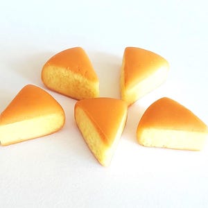 50 Puppenhaus Miniatur Butterkuchen Scheiben * Puppe Mini Essen winzige Dessert Bäckerei Handmade Ton Großhandel