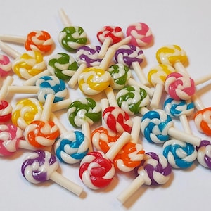 50 Puppenhaus MIniatur Lollypops Candy Doll Mini Sweet Food Lolly Handmade Handmade Ton