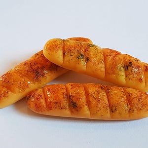 20 Puppenhaus Miniatur Knoblauchbrot Sticks / Baguette * Puppe Mini Tiny Bäckerei Lebensmittel Großhandel Lot