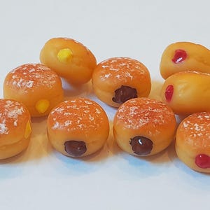 20 Puppenhaus Miniatur gemischte Donuts * Puppe Mini Essen Custard Marmelade Schokolade gefüllte Donut Kuchen Bäckerei Großhandel Lot