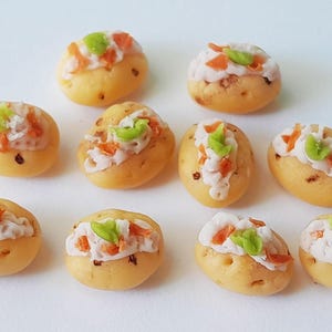 10 Dollhouse Miniature Jacket Potatoes * Doll Mini Food Baked Potato Meal Tuna Handmade Clay