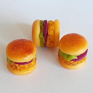 20 Puppenhaus Miniatur Hähnchen Burger * Dollhouse Mini Food Grilled Hähnchen Burger Set
