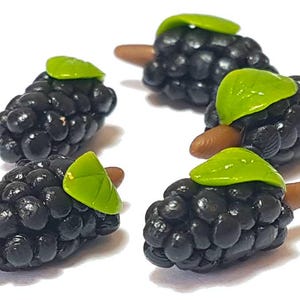 Set of 5 Dollhouse Miniature Bunches of Grapes * Doll Mini Food Fruit