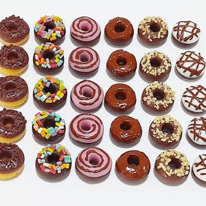30 gemischte Miniature Donuts * Dollhouse Miniature Donuts * Dollhouse Miniature Donuts *