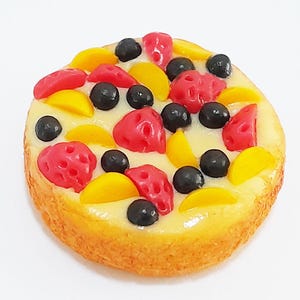 1 Dollhouse Miniature Fruit Pastry Cake * Doll Mini Food Tiny 1-inch Pie Dessert Baking Handmade Clay
