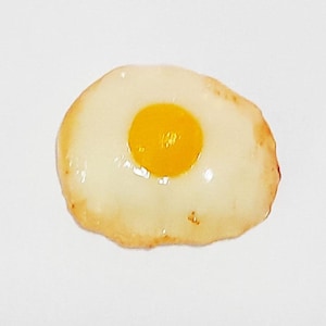 10 Miniature 1.5cm. Fried Eggs * Doll Mini Food 1/2 inch Egg Breakfast Egg Wholesale Lot Barbie Handmade Clay Jewelry Charm Toy