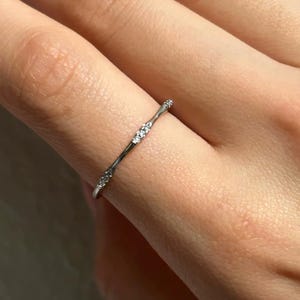 Dainty Stacking Ring, Minimalist Thin Silver Band, Everyday Simple Ring Gift for Her, Birthday Gift for Girlfriend, Stacked Ring Set