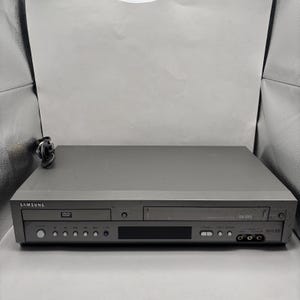 Dvd vhs combo player - Etsy 日本