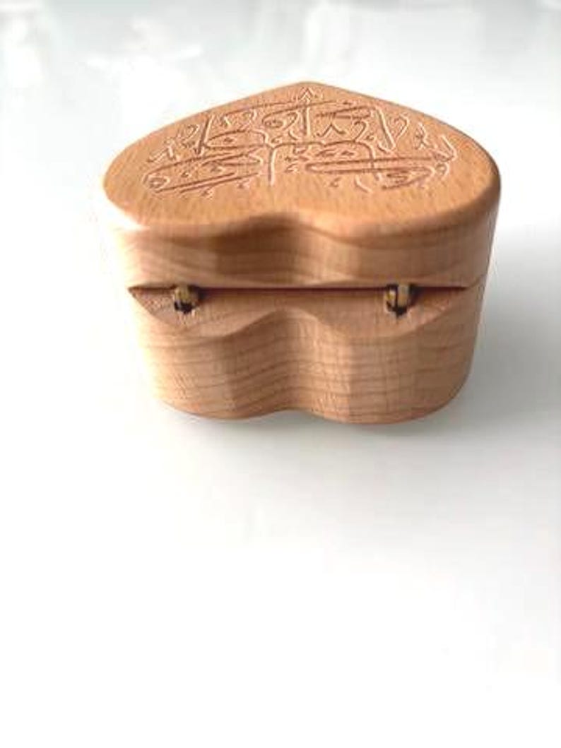 Quran Wedding Verse Engraved Heart Engagement Box "We Created You In Pairs" Islamic Ring Holder Wooden Muslim Gift Nikah Ceremony Couple