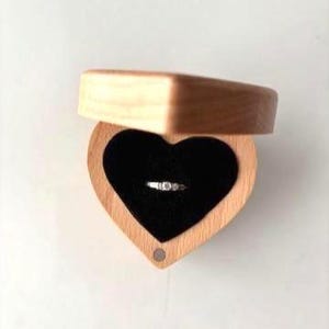 Quran Wedding Verse Engraved Heart Engagement Box "We Created You In Pairs" Islamic Ring Holder Wooden Muslim Gift Nikah Ceremony Couple