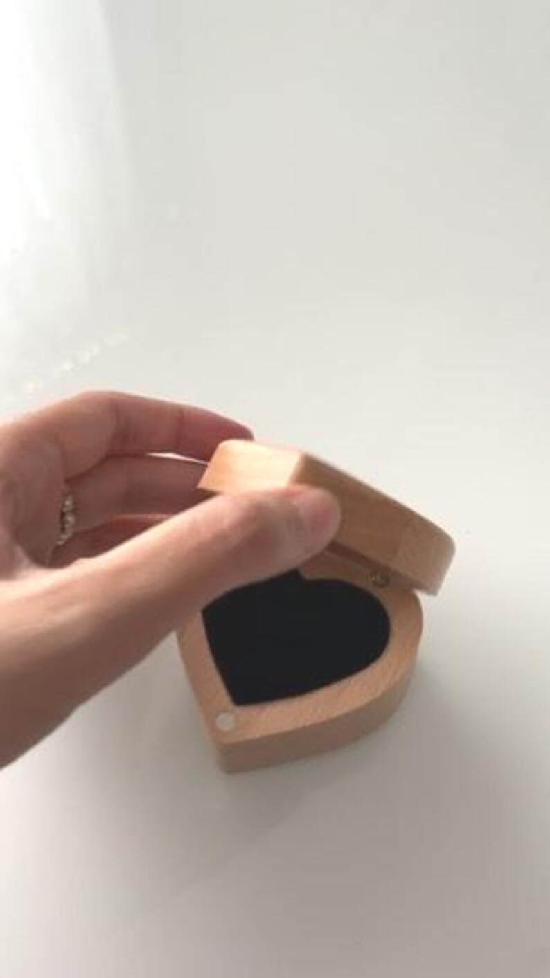 Quran Wedding Verse Engraved Heart Engagement Box "We Created You In Pairs" Islamic Ring Holder Wooden Muslim Gift Nikah Ceremony Couple