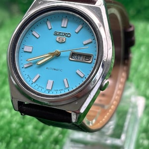 Seiko 5 Automatic - Blue Dial  - Mint Condition - Vintage Watch - Made in Japan
