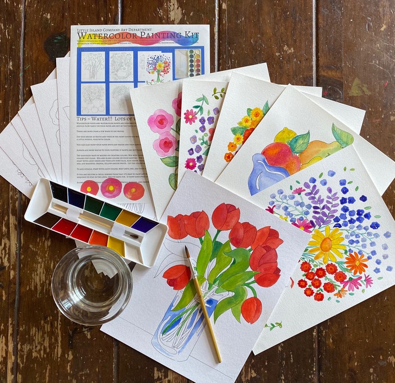 K&ouml;nnte beinhalten: Aquarell-Malset mit Anleitung und mehreren leeren Bl&auml;ttern Papier. Das Set enth&auml;lt Farben, Pinsel und eine Palette. Die Anleitung enth&auml;lt Tipps zur Verwendung von Aquarellfarben und viele Ideen zum Malen.