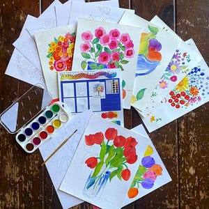 K&ouml;nnte beinhalten: Aquarell-Malset mit 12 Farben, einem Pinsel und mehreren leeren Bl&auml;ttern mit Umrissen von Blumen und Fr&uuml;chten. Das Set enth&auml;lt Anleitungen zum Malen eines Baumes.