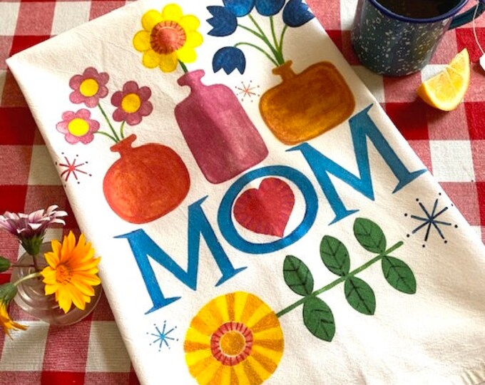 Mom Kitchen Towel for Mother's Day or Any Day