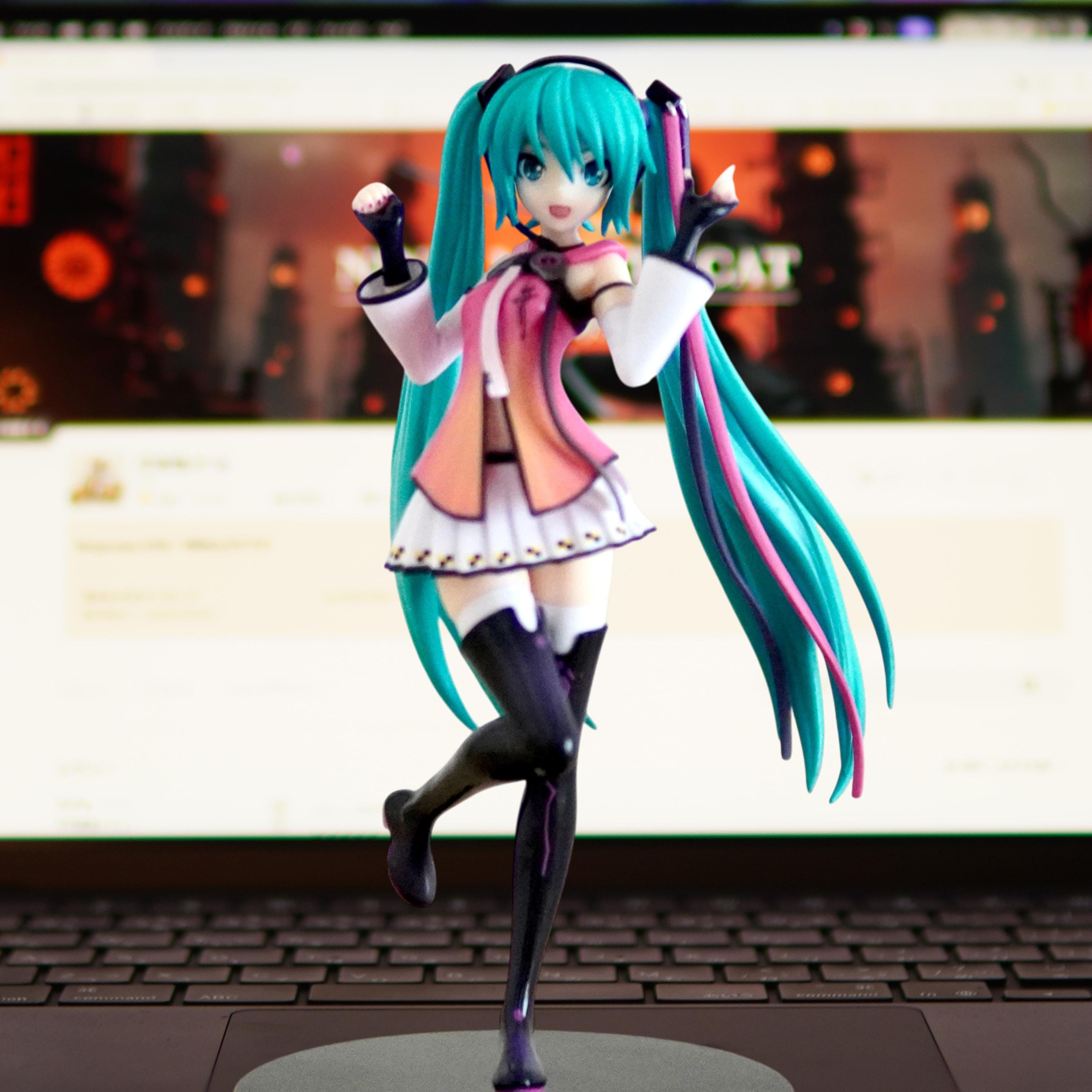 Hatsune miku garage kit - Etsy 日本