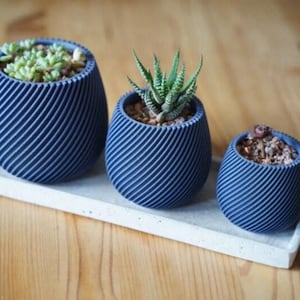 Modern Spiral Planter – 3D Printed Pot – Colorful Spiral Design | Small Succulent or Cactus Pot | Minimalist Home Decor