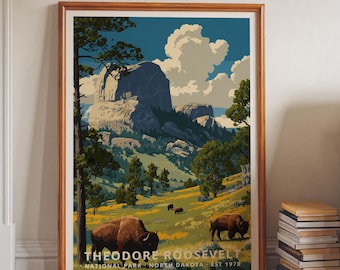 Könnte beinhalten: Gerahmter Kunstdruck mit einer Landschaftsszene aus dem Theodore Roosevelt National Park in North Dakota. Der Druck zeigt einen Berg, Bisons und Bäume unter blauem Himmel mit Wolken. Der Text "THEODORE ROOSEVELT NATIONAL PARK NORTH DAKOTA EST 1978" befindet sich unten.