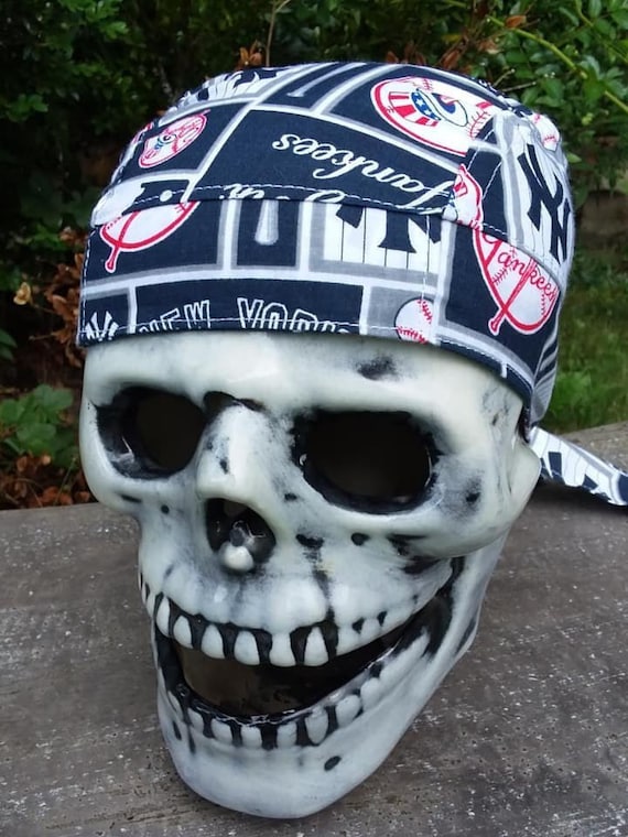 new york yankees skull cap