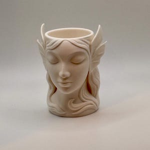 Leaf Spirit Planter Mother Nature Face Pot – Earthy Indoor Garden Decor