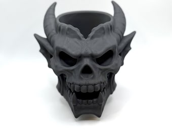 Skull Planter – Gothic Demon Head Pot, Pen Holder, or Display Piece for Fantasy Decor