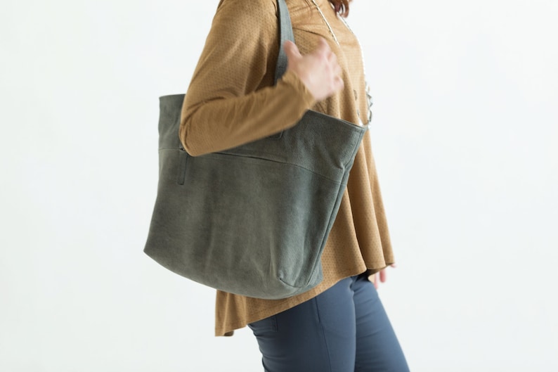 Womens Handbag Gray leather bag Soft Leather Bag Gray Tote Bag Gray leather tote Gray leather handbag Gift Zipper Bag