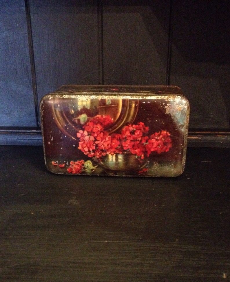 Vintage Tin
