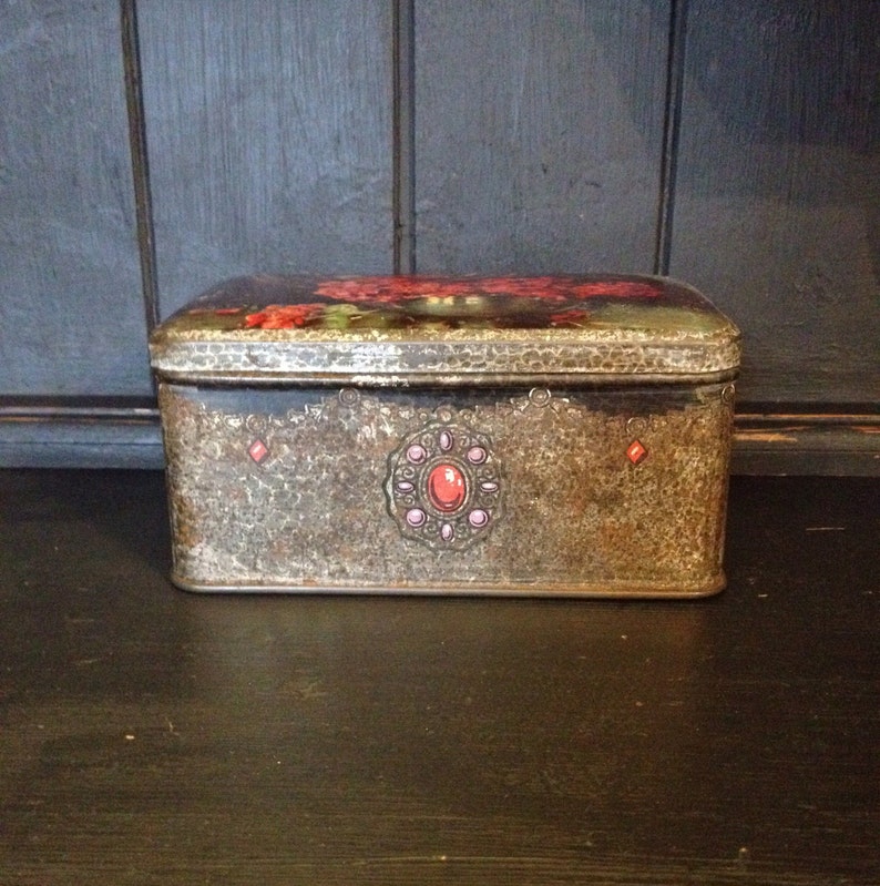 Vintage Tin