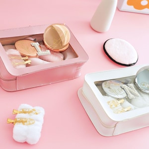 Personalisierte Teen Girls Geburtstags-Gastgeschenke, Pflegepaket-Make-uptasche, Brautjungfer-Vorschlagsgeschenk, Hautpflegegeschenk für sie, Junggesellinnenabschied-Spa-Party