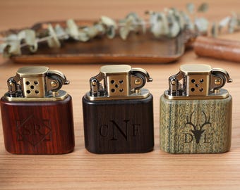 Encendedor de madera grabado para hombre, regalo personalizado para padrinos de boda, regalo único para el Día del Padre, regalo de aniversario para hombre, coleccionable retro.